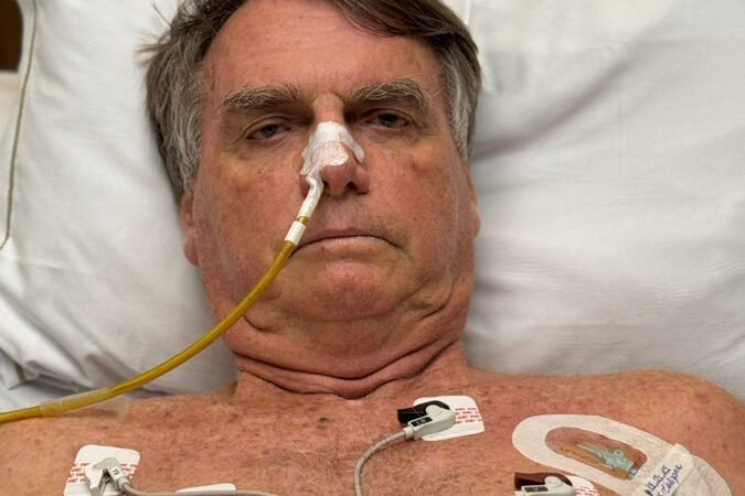 A Recuperação do Ex-Presidente Bolsonaro após Cirurgia Intestinal