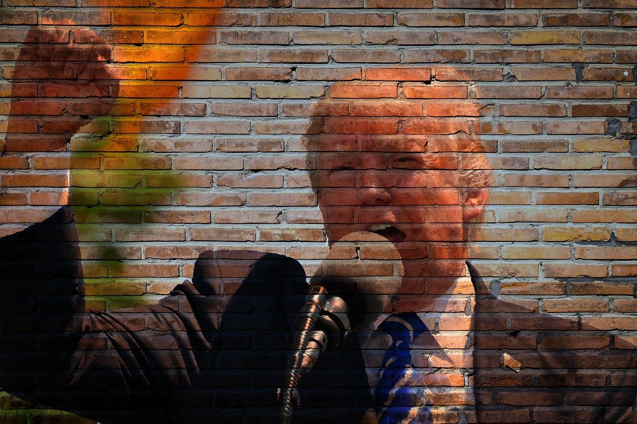“Política de tarifas de Trump: Especialista alerta para ‘efeitos colaterais’ no comércio global”